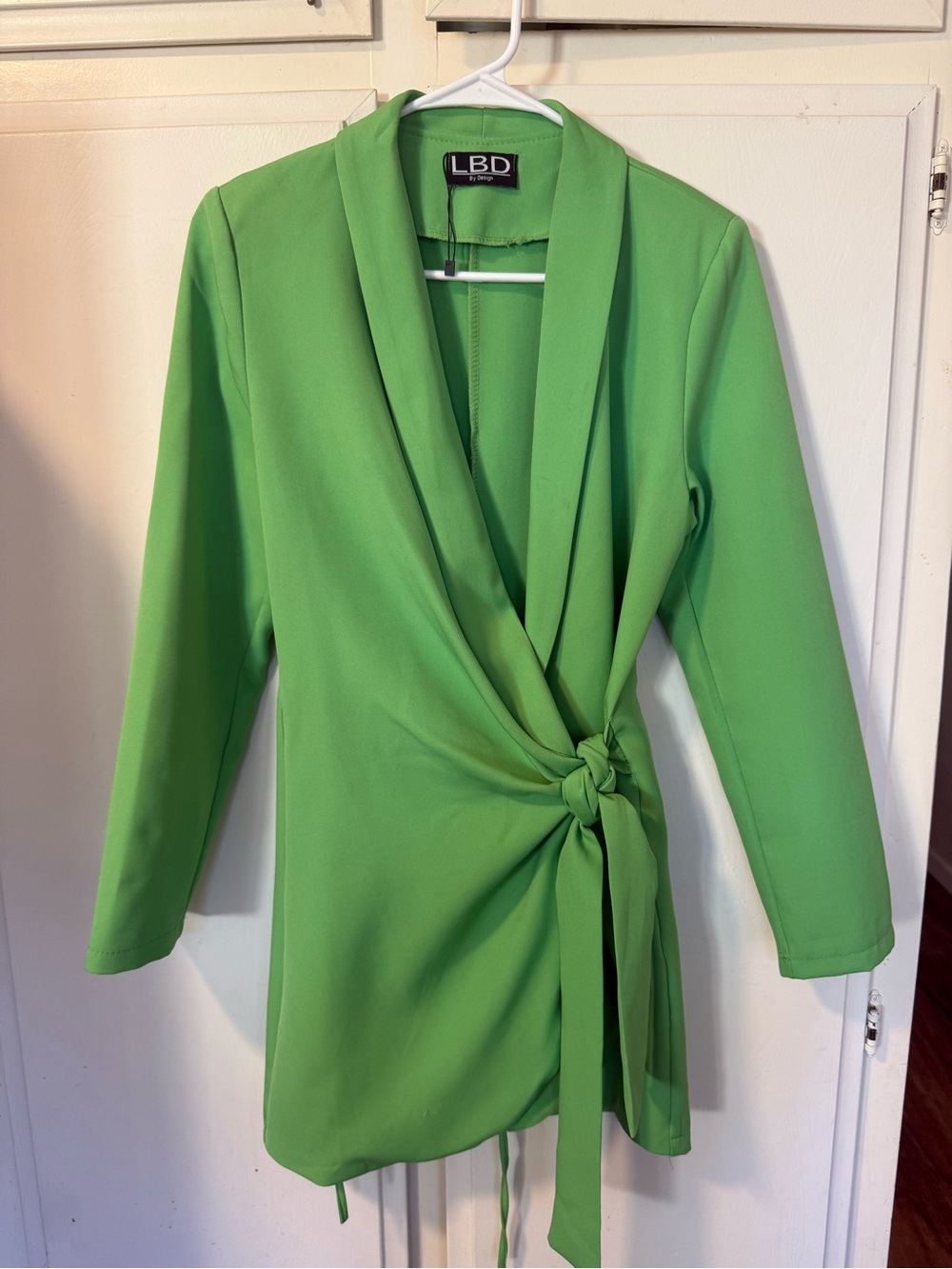 LBD Boutique. Green Tie-Waist Wrap Blazer
